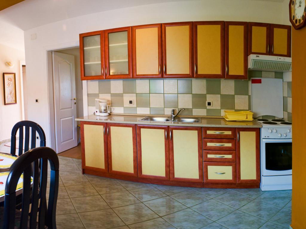 Apartments Villa Annika Слатине Номер фото