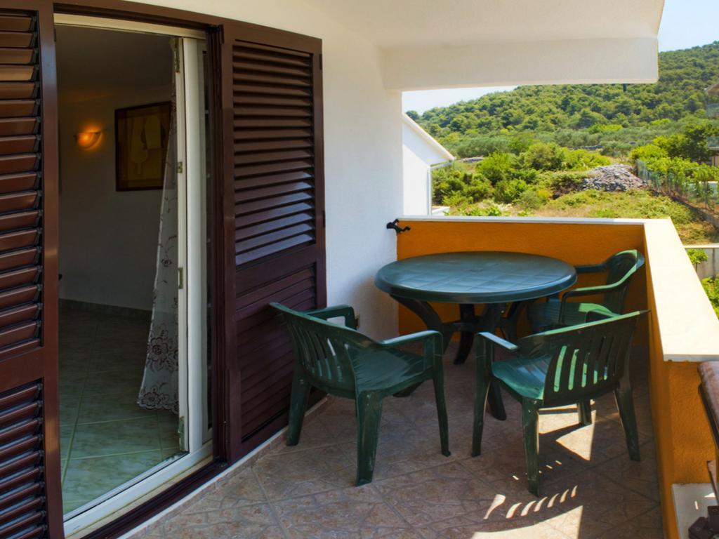 Apartments Villa Annika Слатине Номер фото